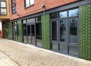 Izdelave in montaže ALU stavbnega pohištva. Izdelave in montaže steklenih fasad. Izdelave in montaže ALU zimskih vrtov. Izdelave in montaže ALU panoramskih oken.