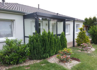 Izdelave in montaže ALU stavbnega pohištva. Izdelave in montaže steklenih fasad. Izdelave in montaže ALU zimskih vrtov. Izdelave in montaže ALU panoramskih oken.