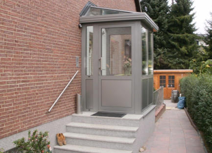 Izdelave in montaže ALU stavbnega pohištva. Izdelave in montaže steklenih fasad. Izdelave in montaže ALU zimskih vrtov. Izdelave in montaže ALU panoramskih oken.